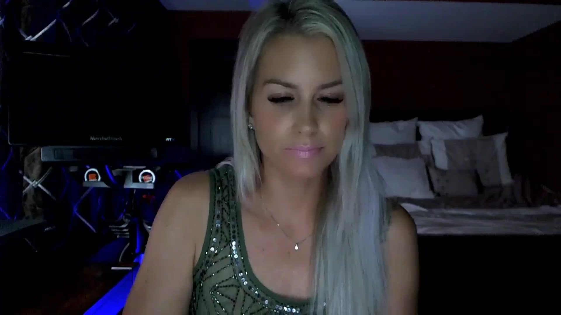 Cora9 video thumbnail
