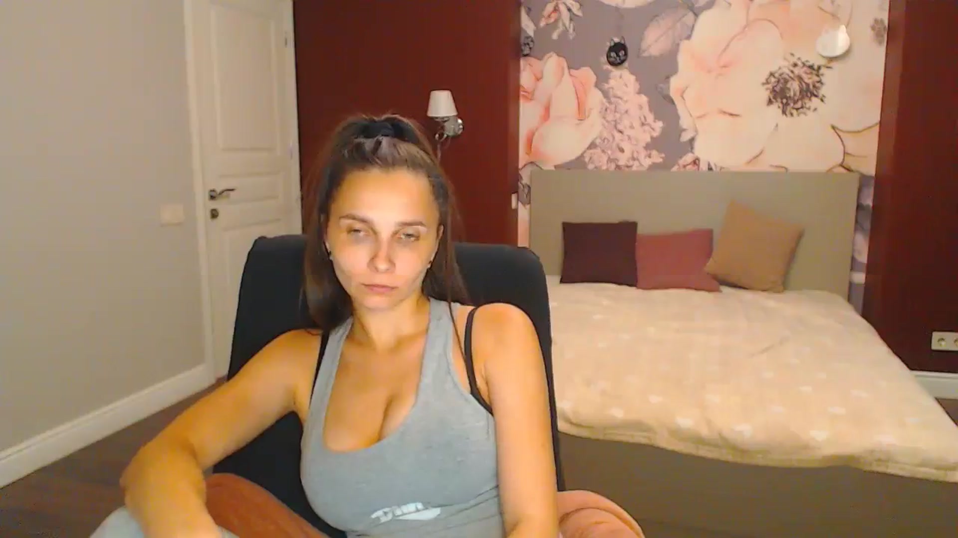 Karina_Mils video thumbnail