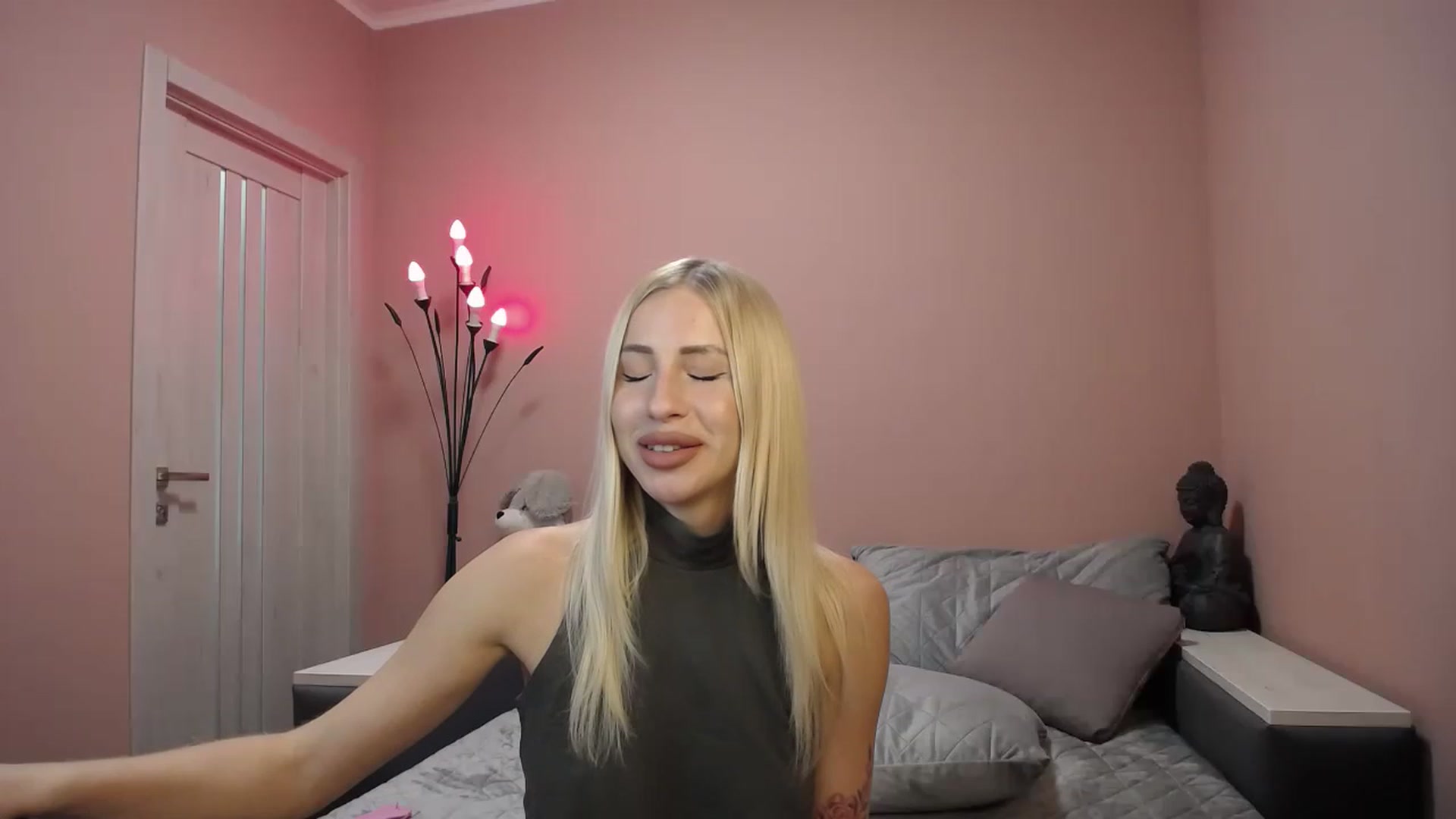 KimKalash video thumbnail