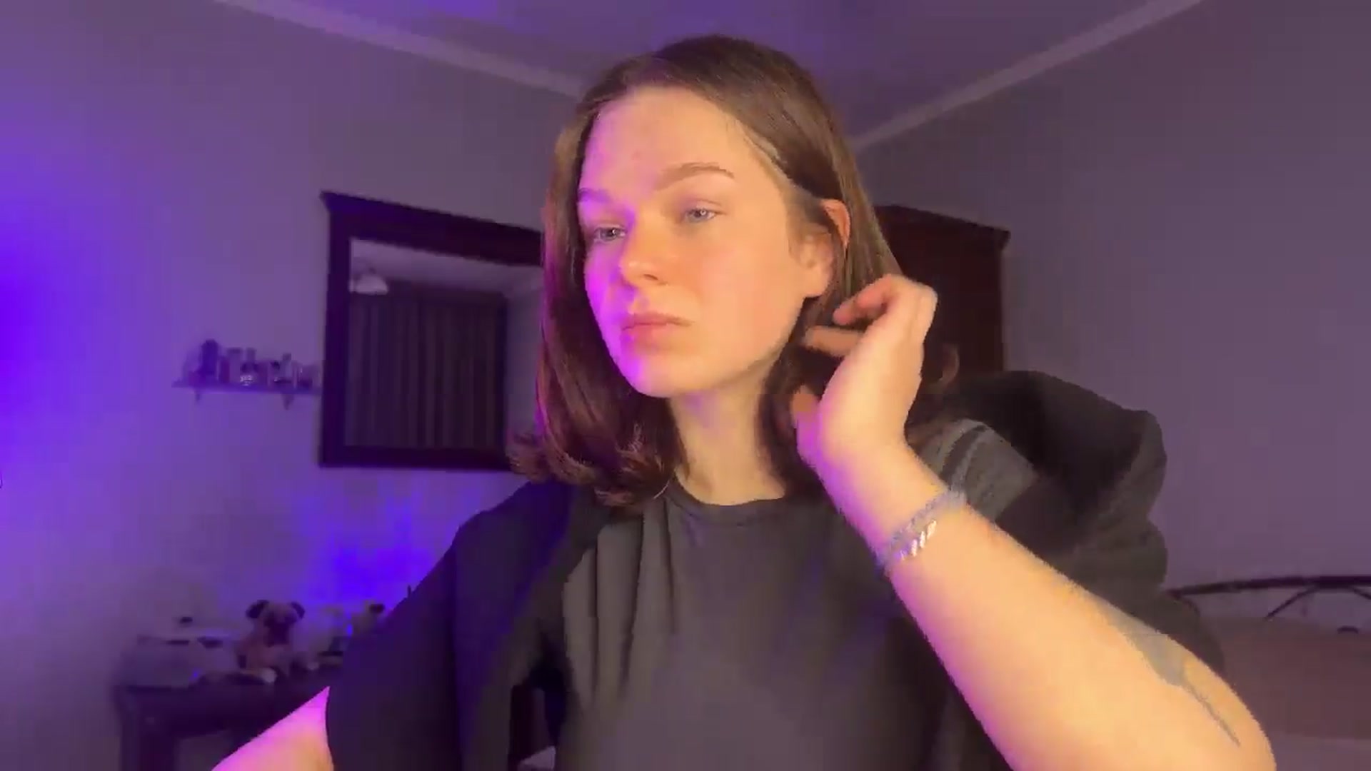 HeyAlisa video thumbnail