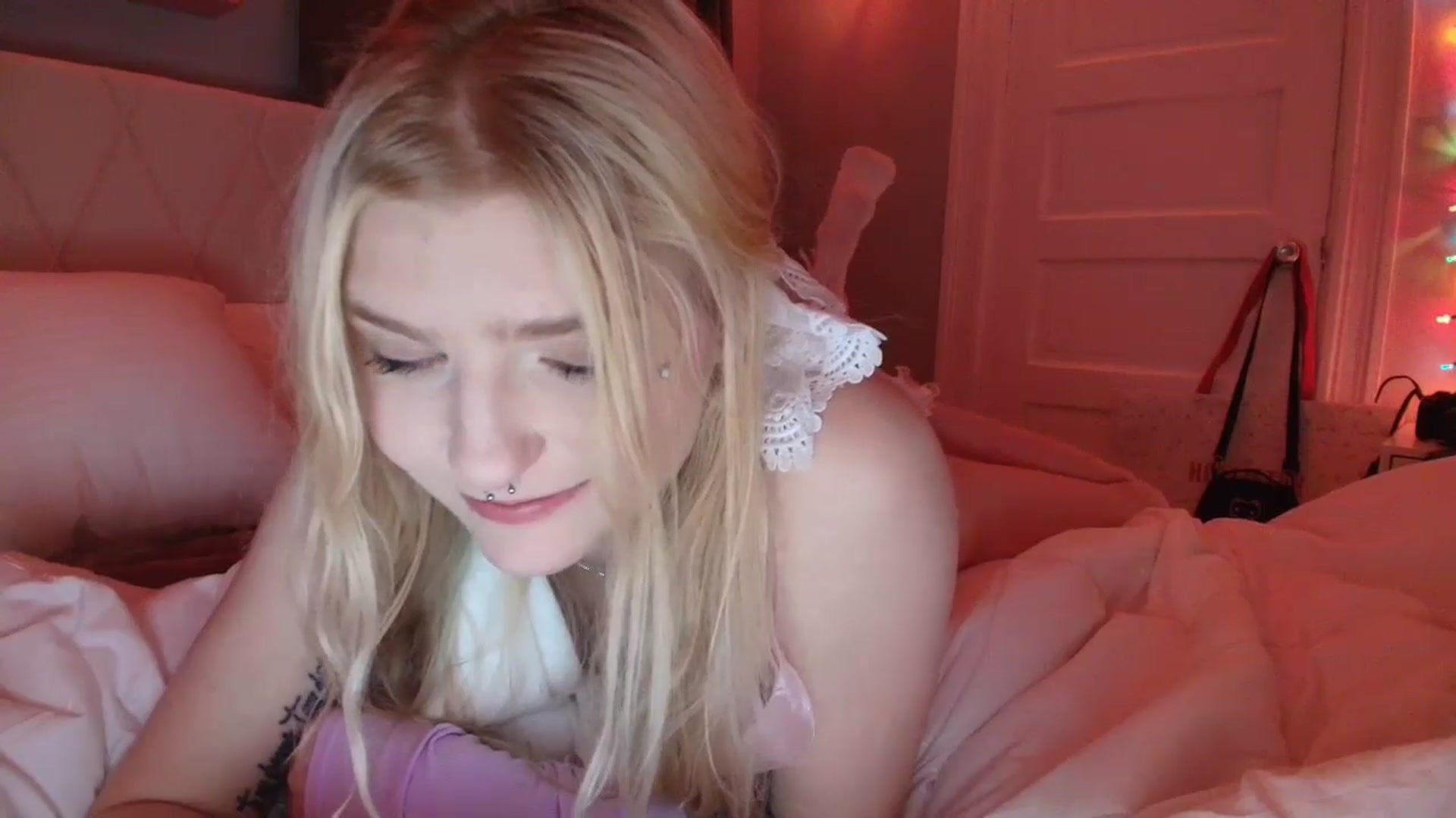 DuckChan0 video thumbnail