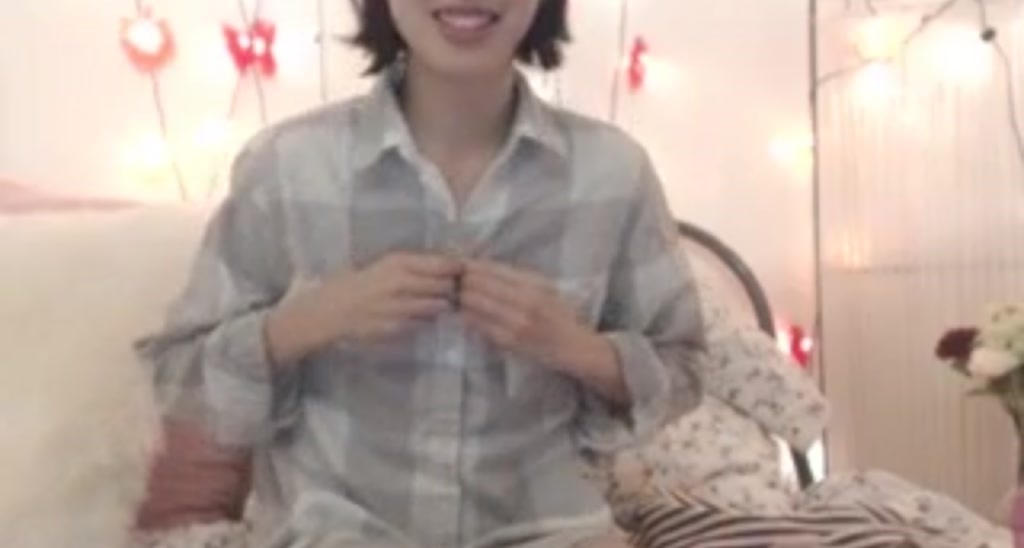 CharlotteJune video thumbnail