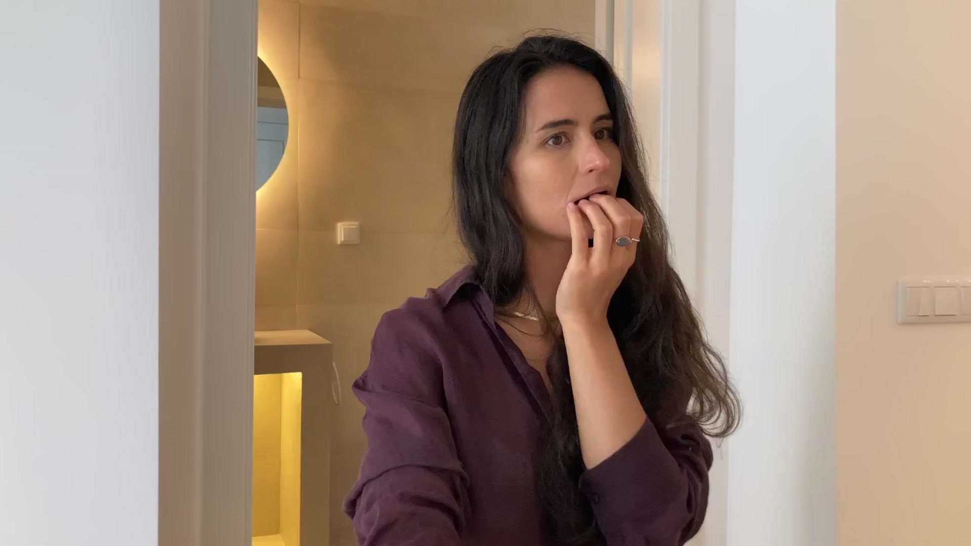 V_e_r_o_ video thumbnail