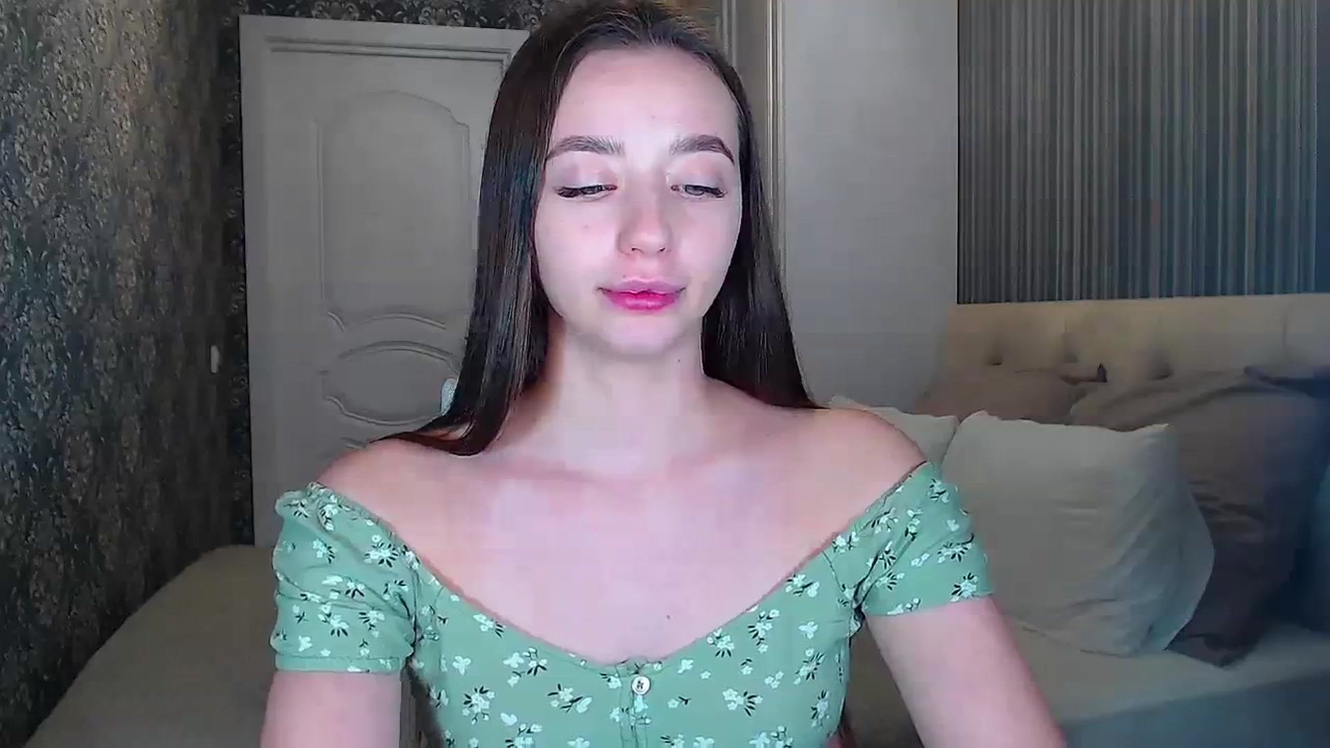 EmeraldLilyyy video thumbnail