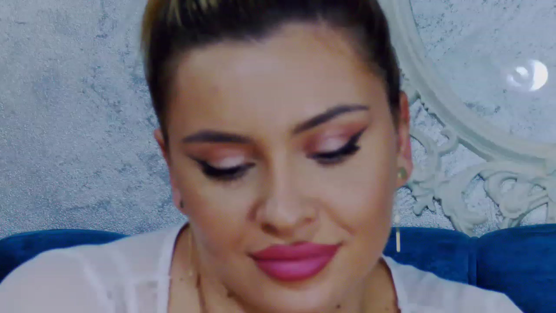 EmilyLax video thumbnail