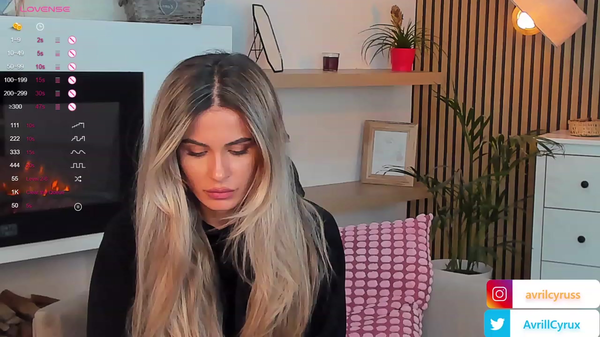 Avril_Cyrus video thumbnail