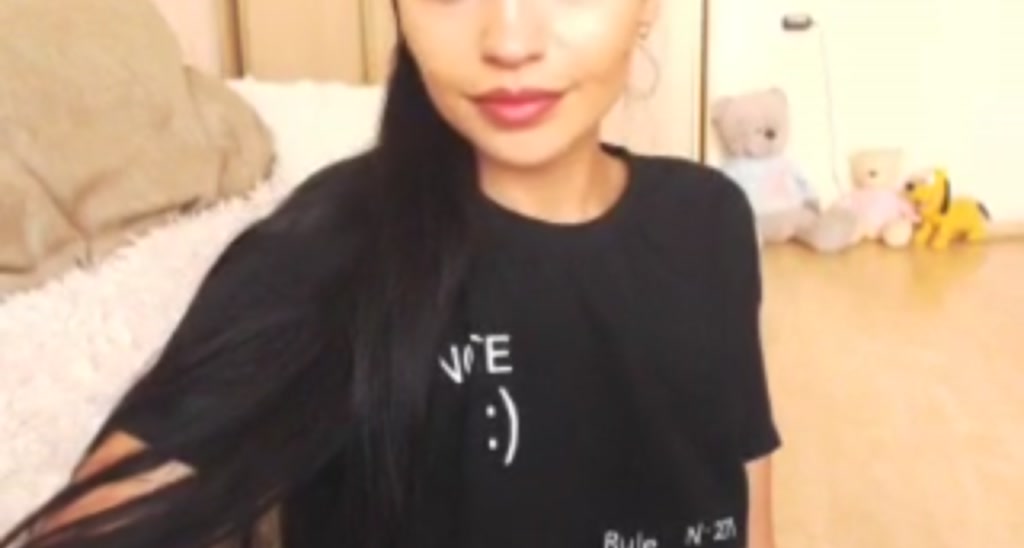 Selena_G video thumbnail