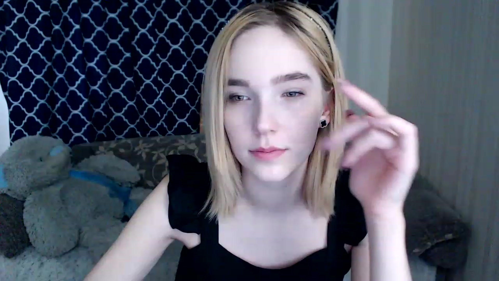 EvaRockStar video thumbnail