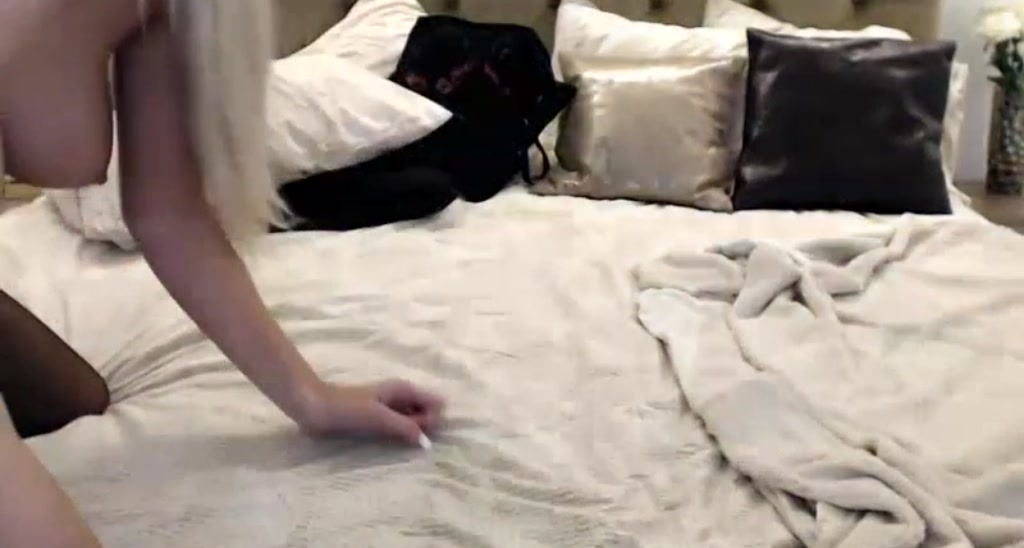 Kissofacobra video thumbnail