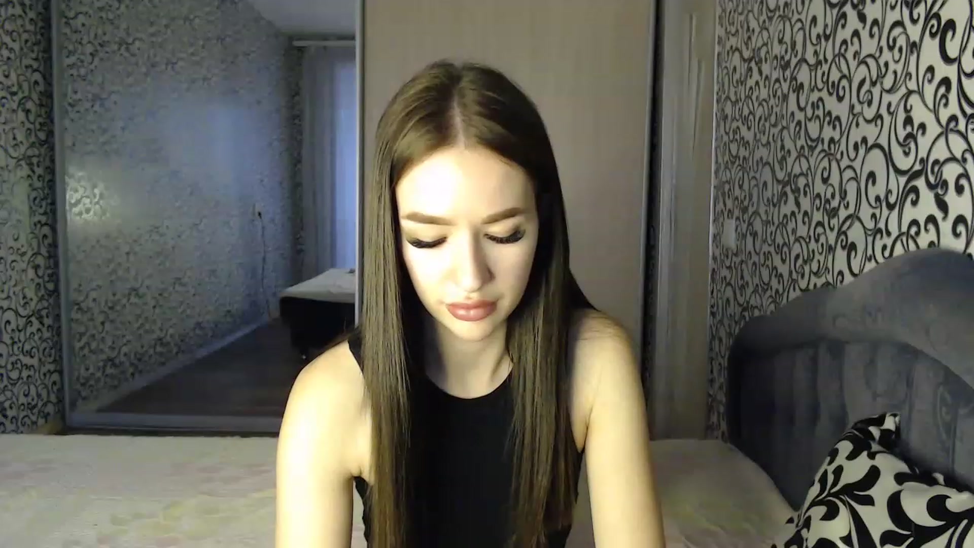 LoveLovee111 video thumbnail