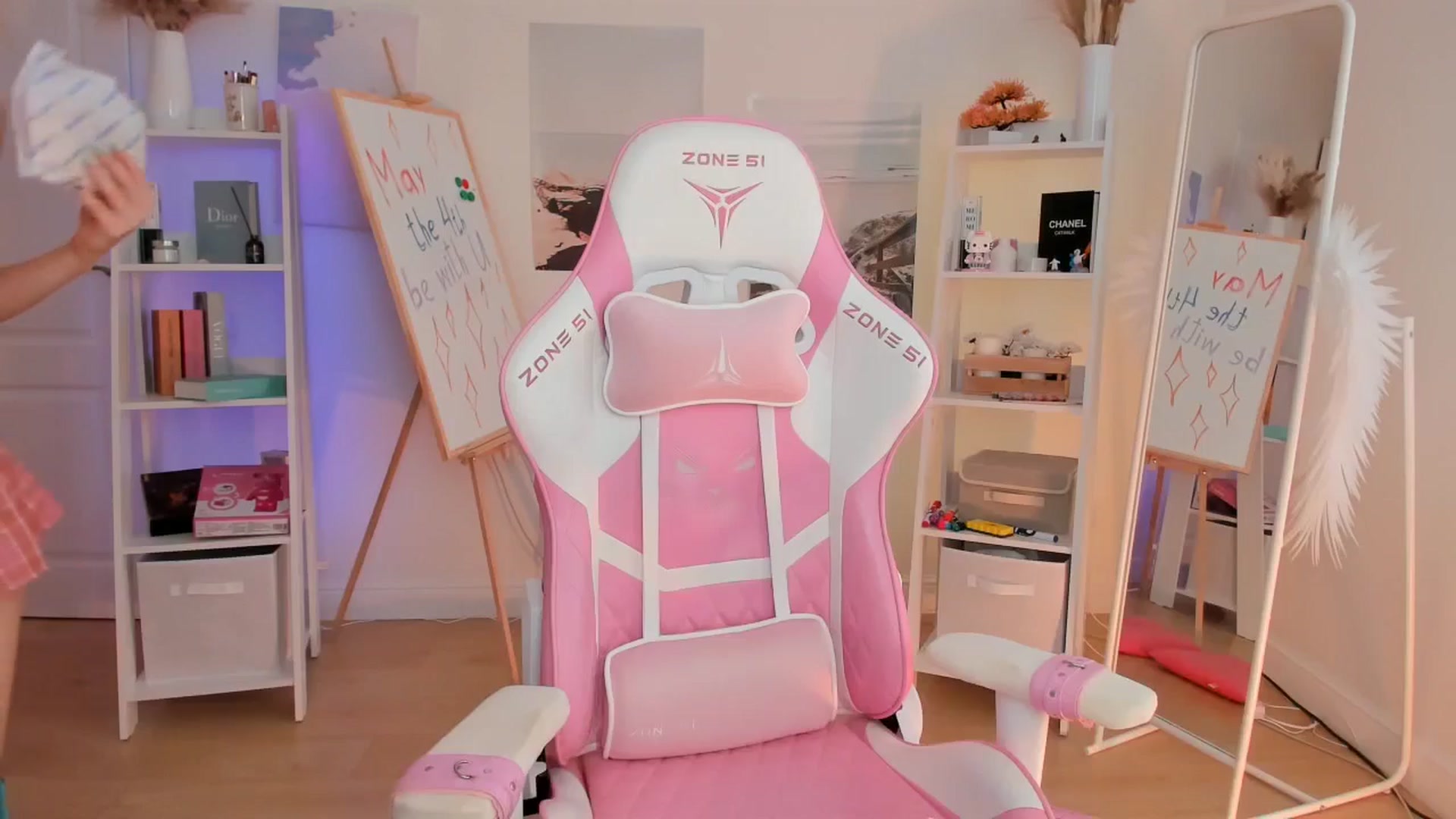 Alice_Chery video thumbnail