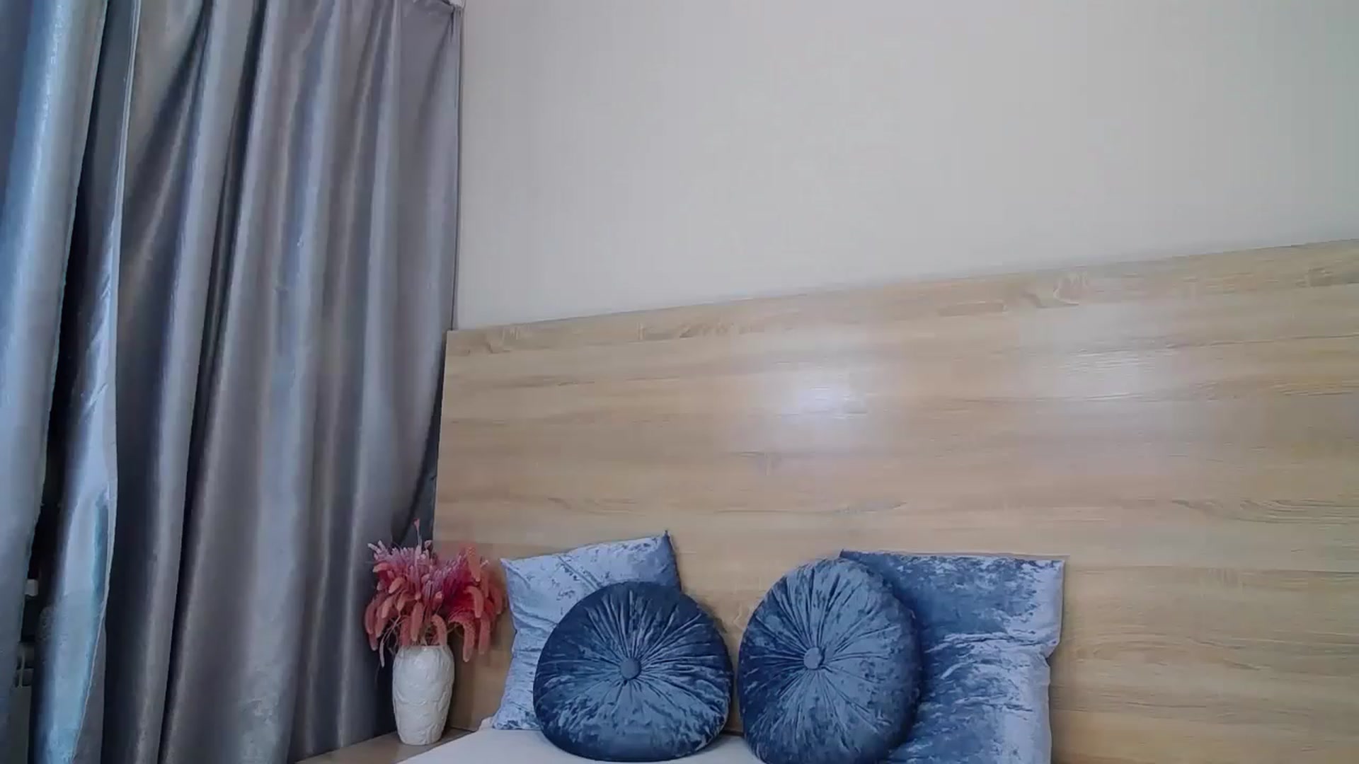 Floured video thumbnail