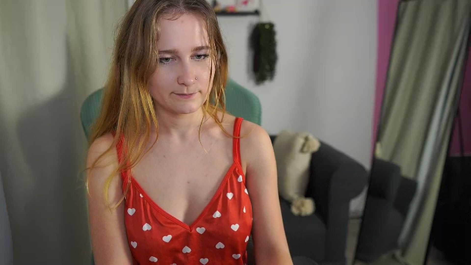 Glossy_babe_ video thumbnail