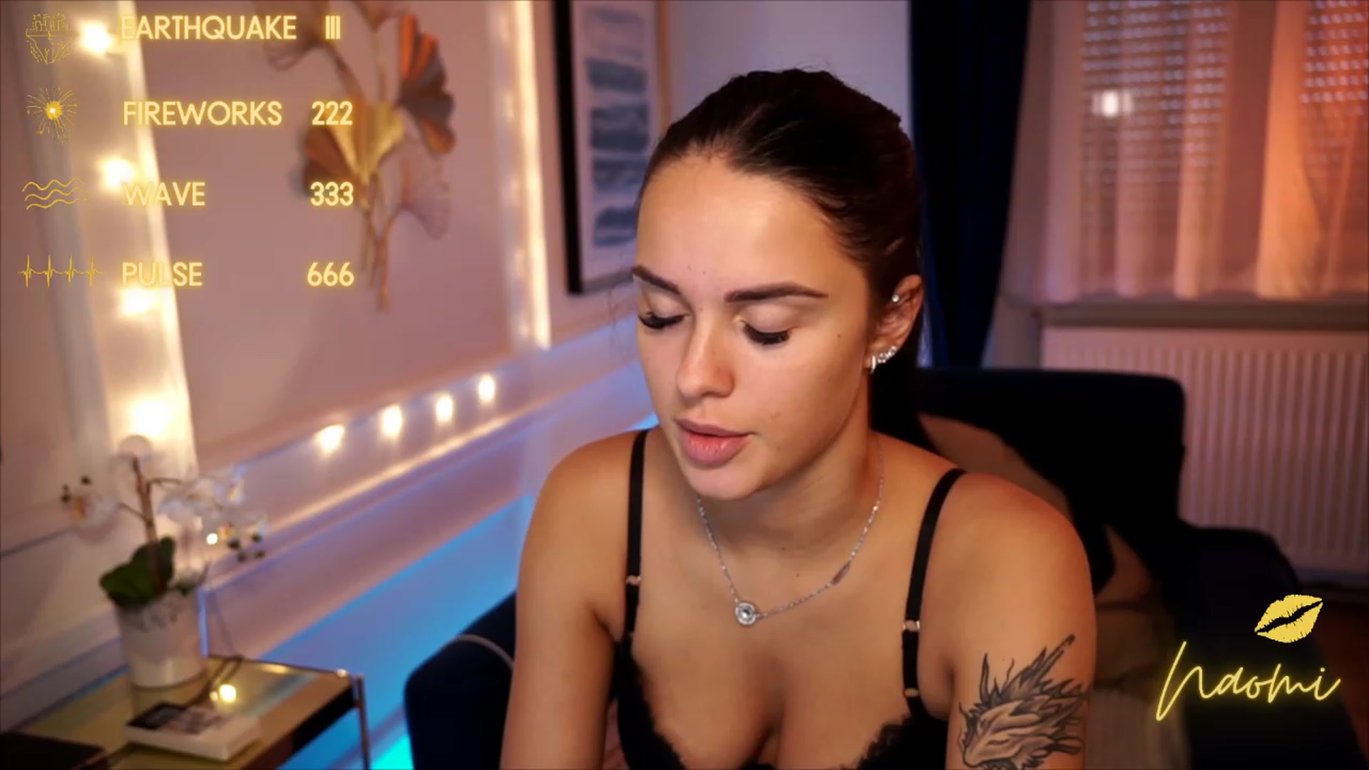 cinnabellee video thumbnail