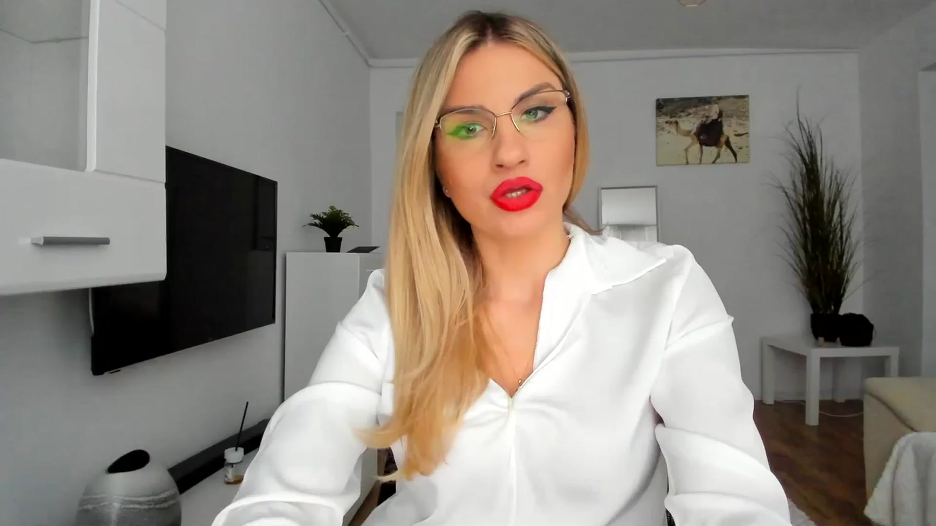 AlyMiss video thumbnail