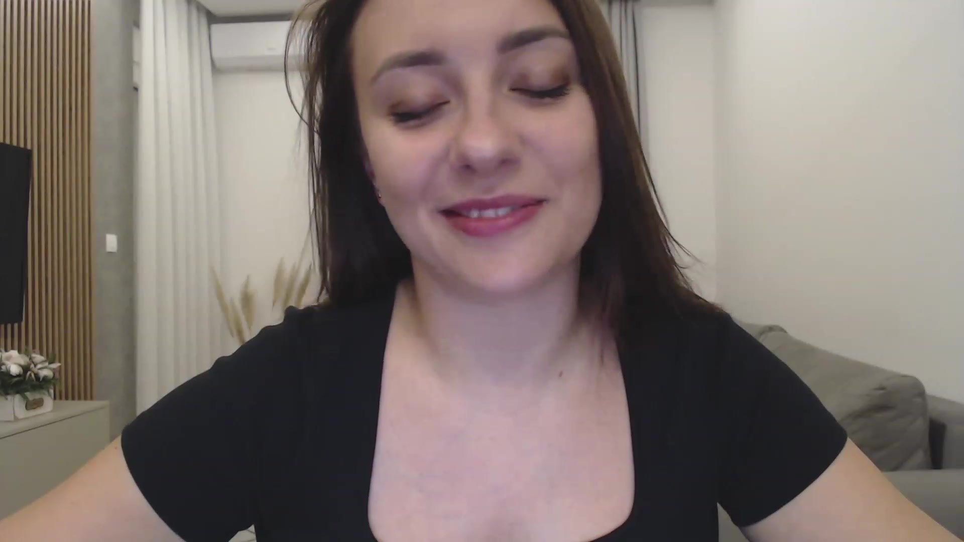 QueenOfTease_ video thumbnail