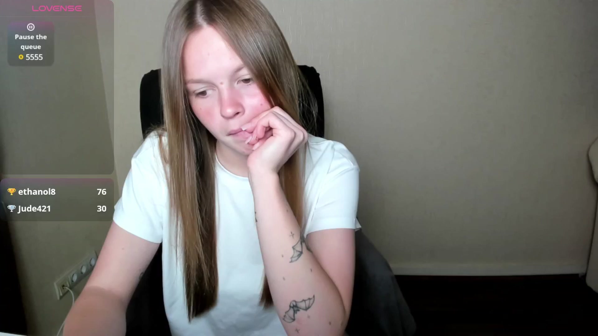 CuteDina video thumbnail