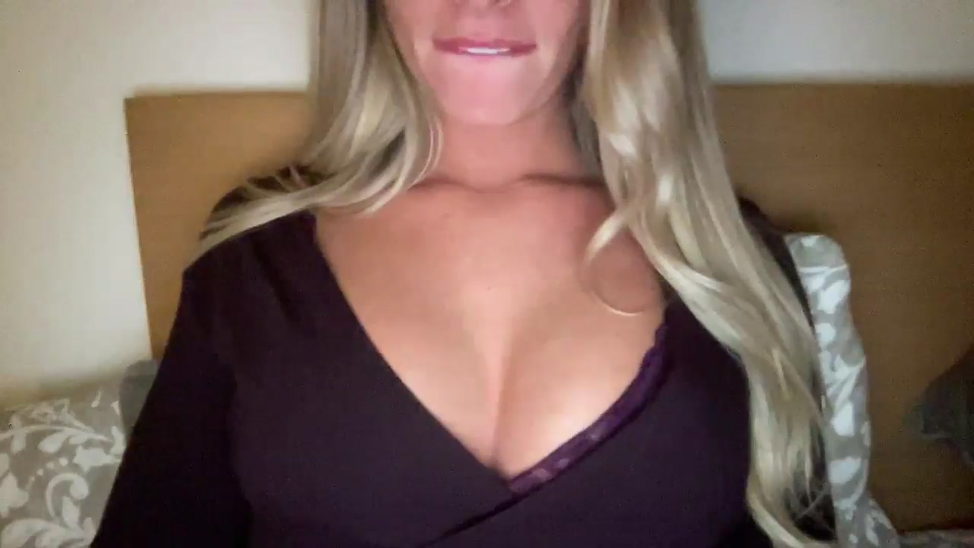 Sophiaamay video thumbnail