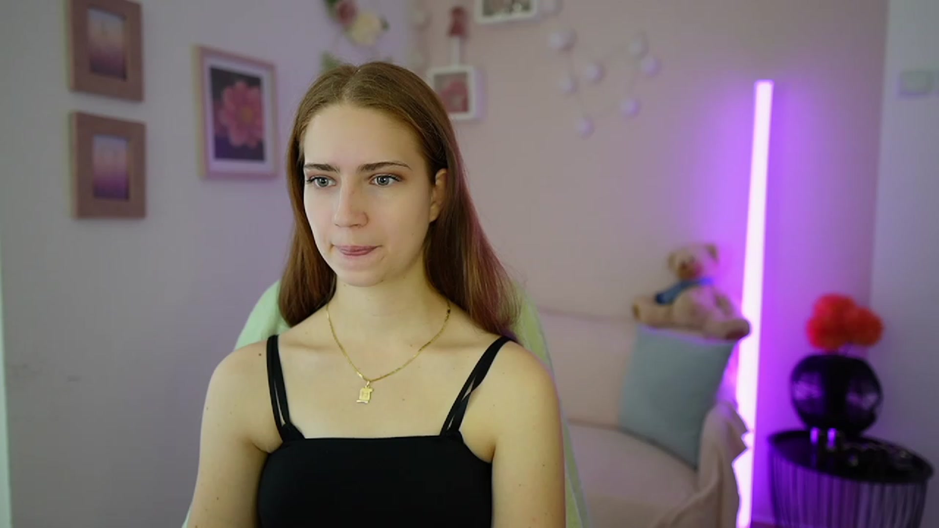 Naomi_Woods18 video thumbnail