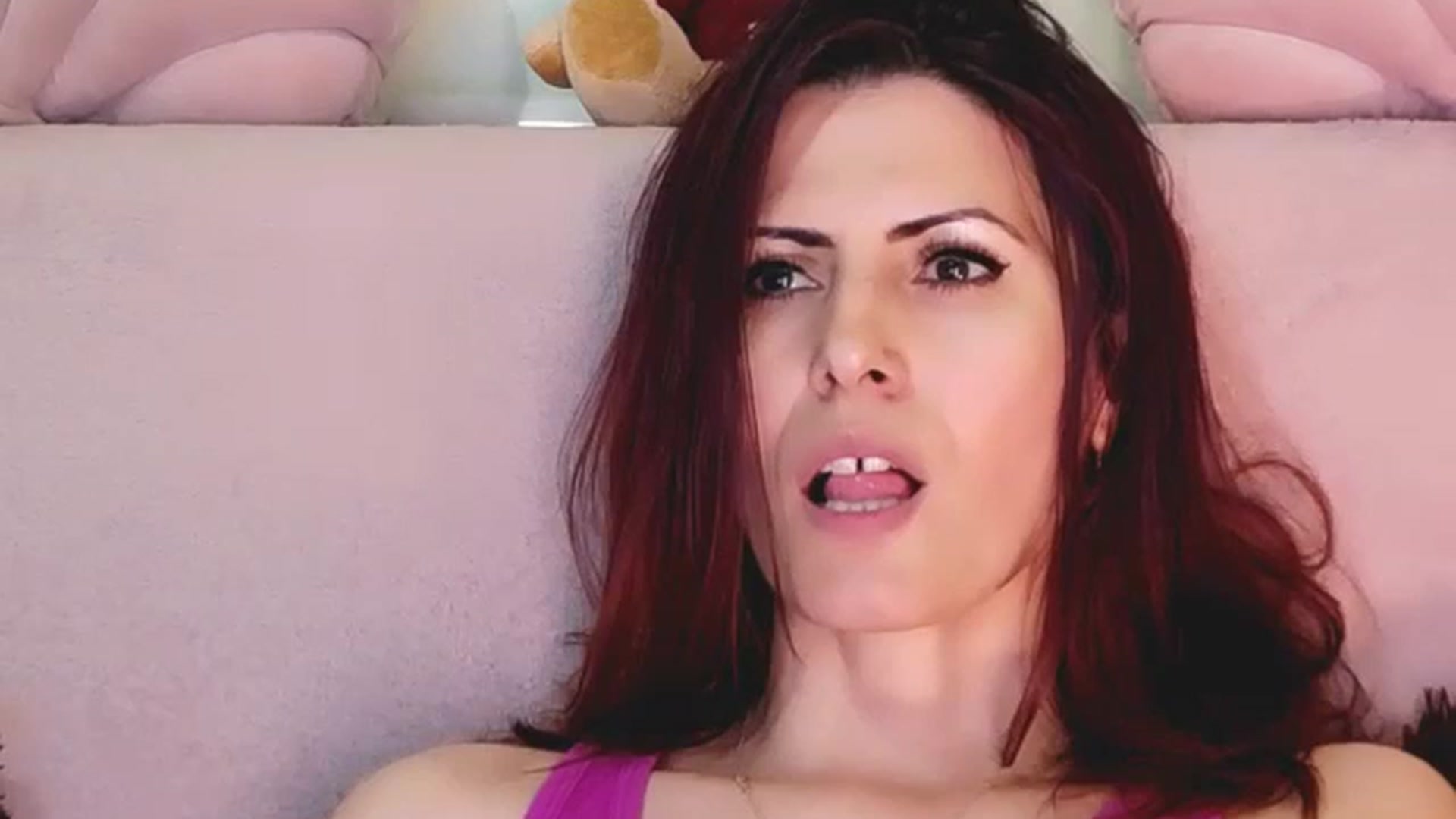 AliceHottyX video thumbnail