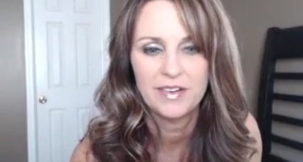 Wife_Layla video thumbnail