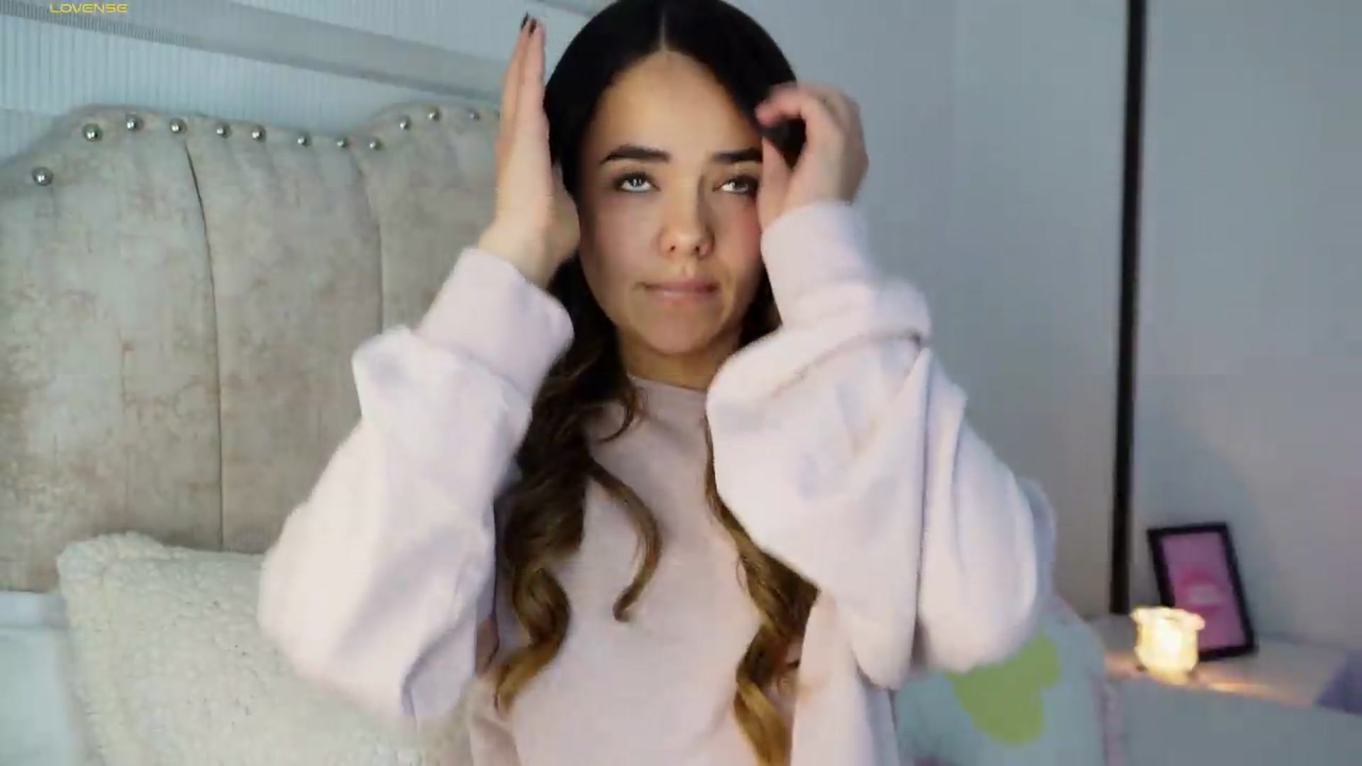 MelBliss video thumbnail