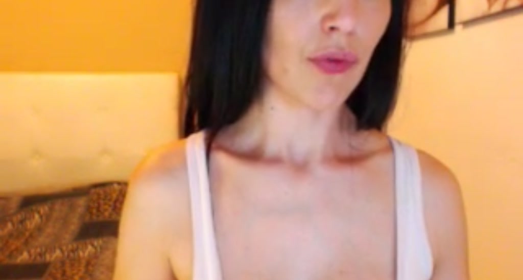 SweetTaria video thumbnail