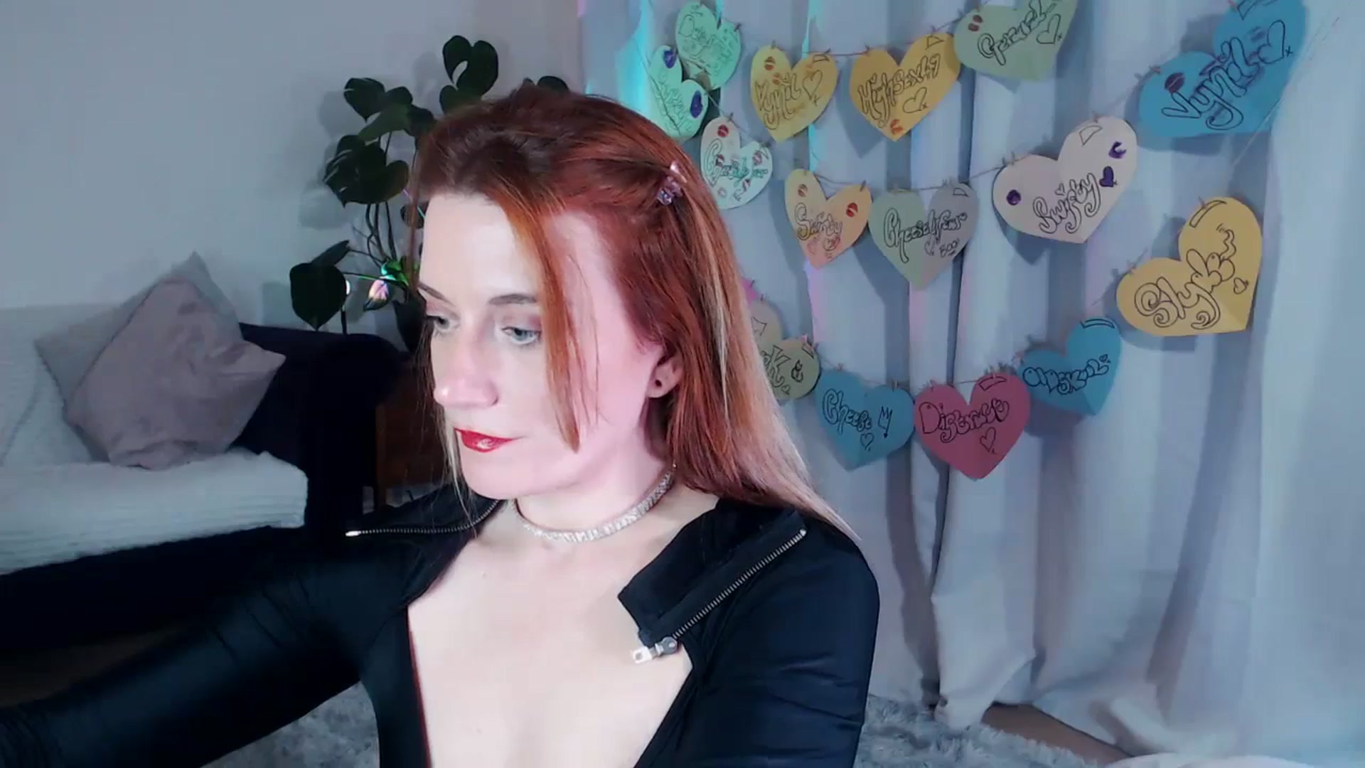 xDaisyx video thumbnail