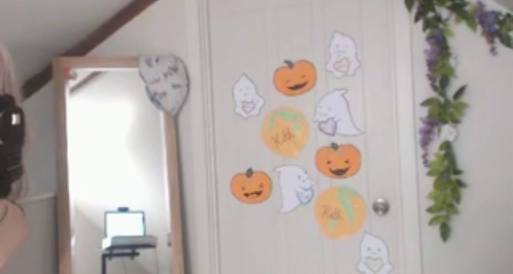 ArielePeach video thumbnail