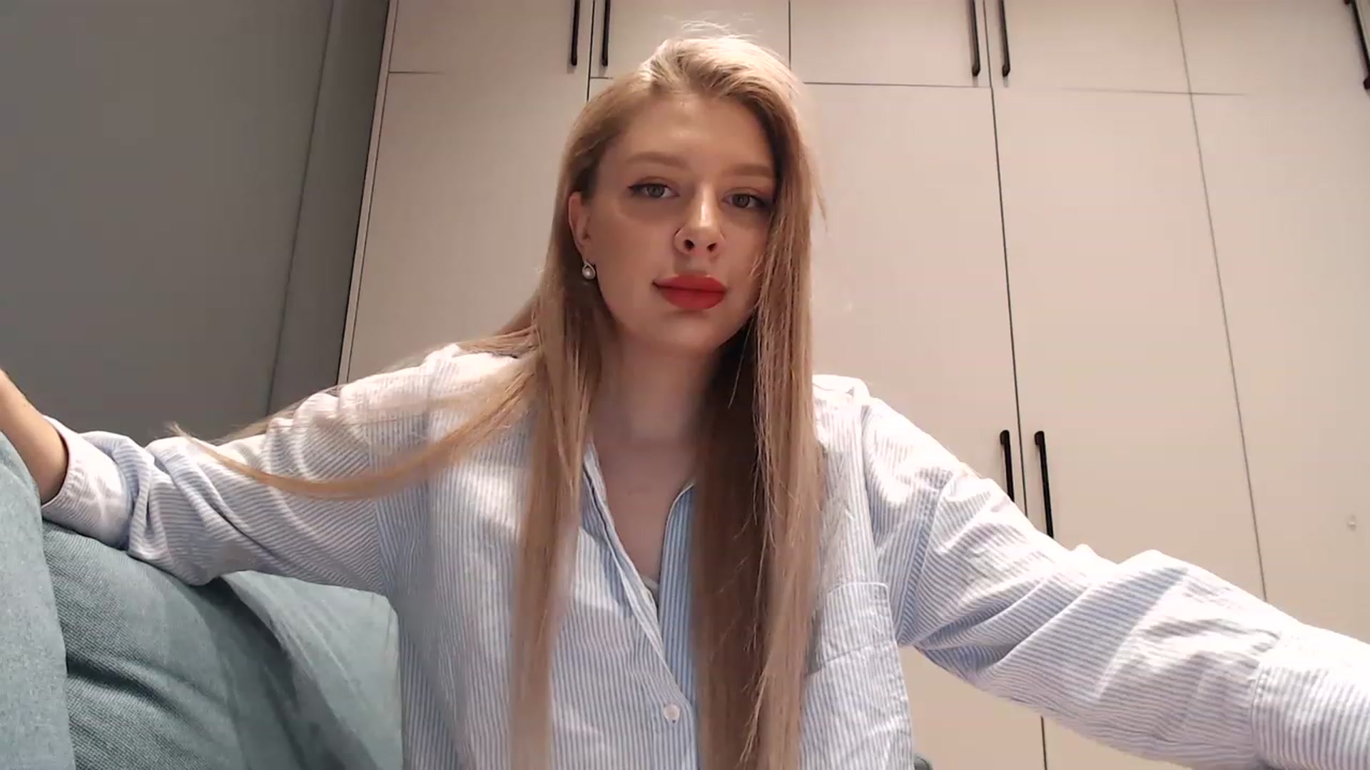 BlondeDivaa video thumbnail