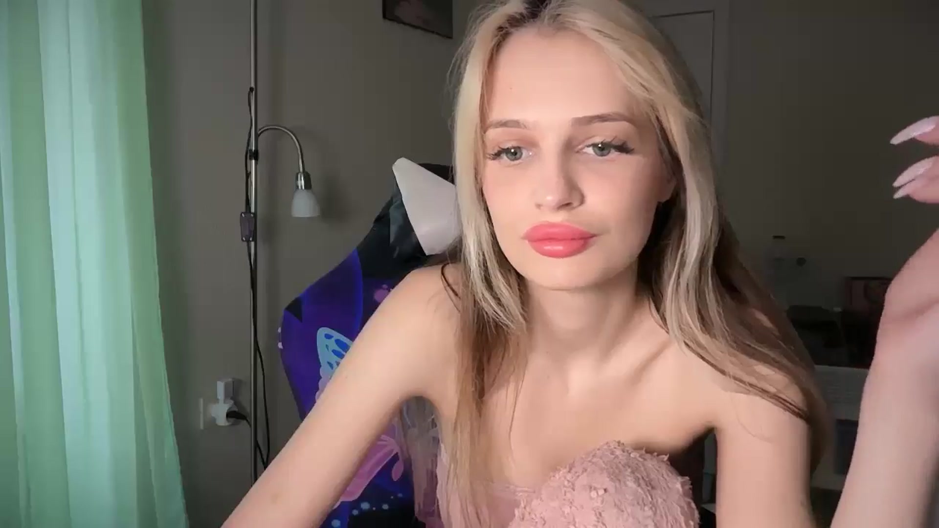 Lola_vi video thumbnail