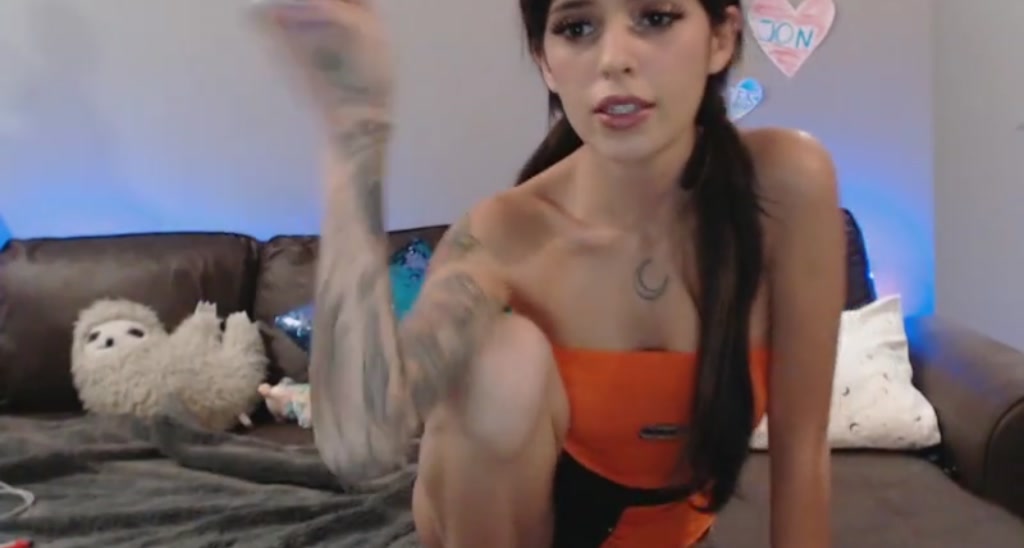 bonghitqueen video thumbnail