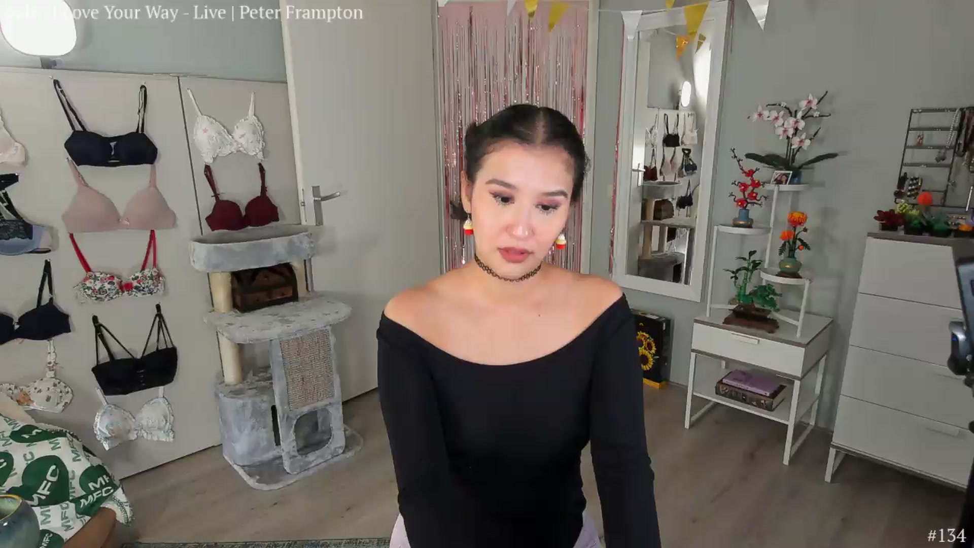 MissFine video thumbnail