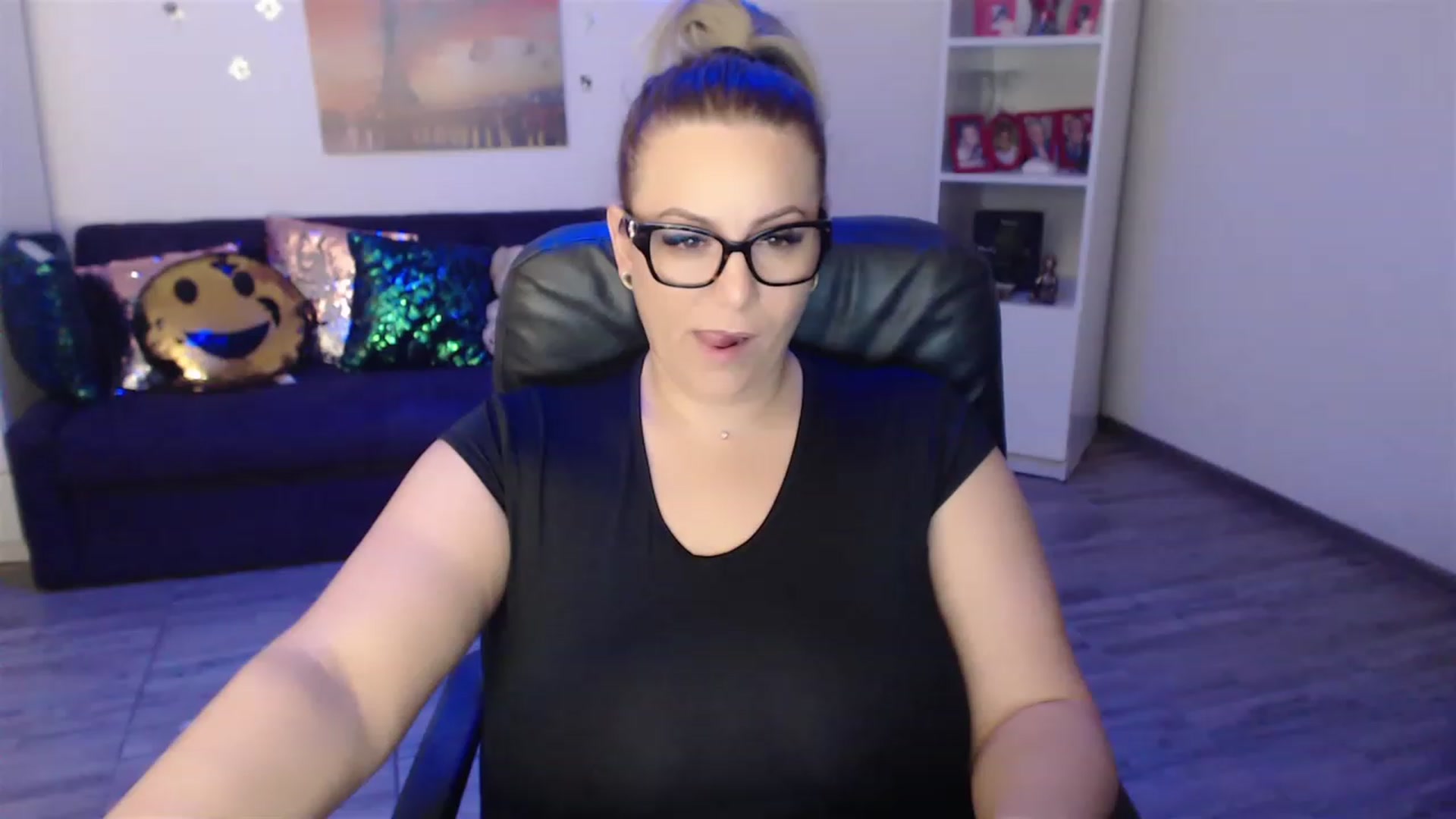 A_baby_Boo video thumbnail