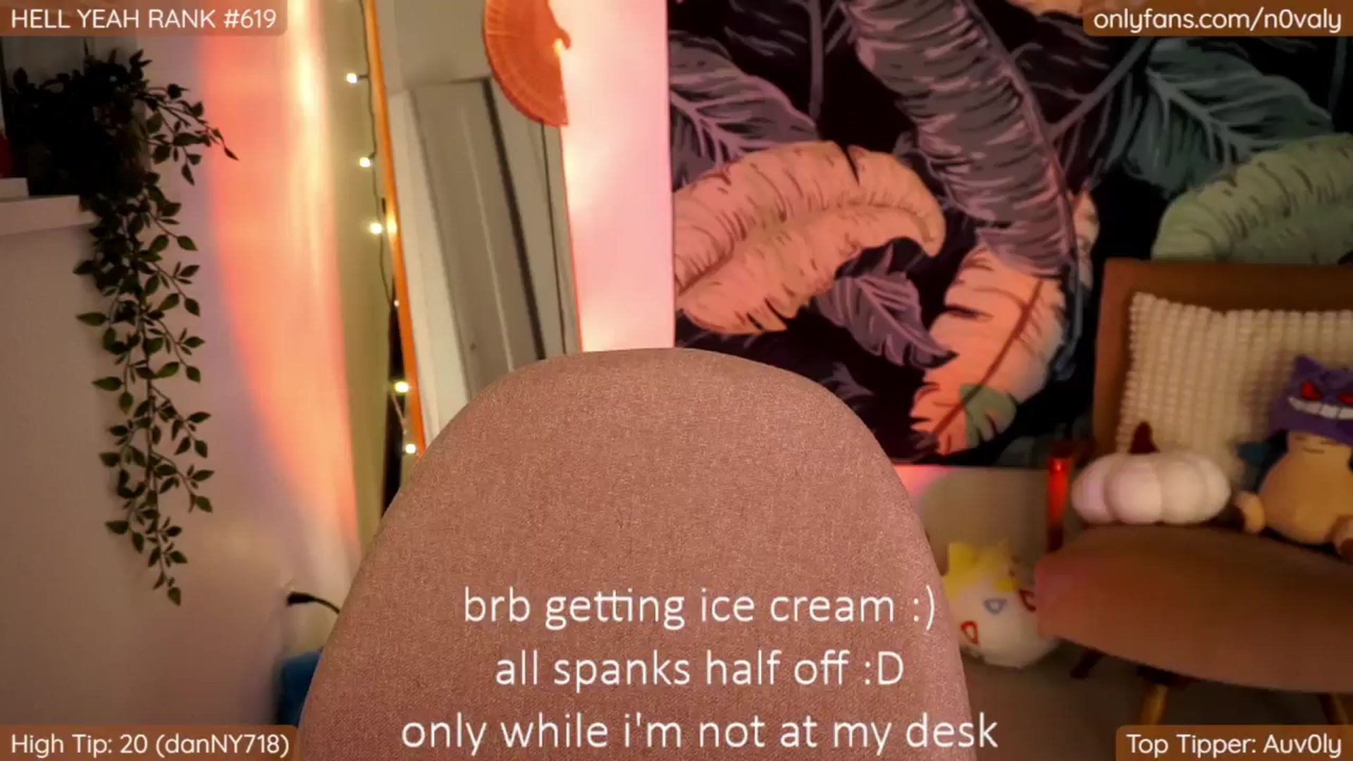 N0valy video thumbnail
