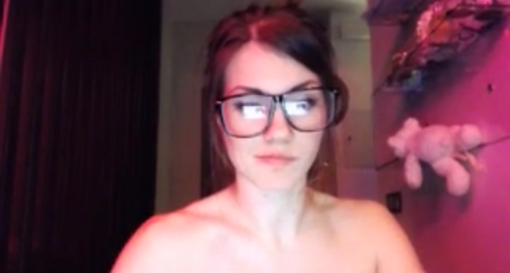 LovelyKittie video thumbnail