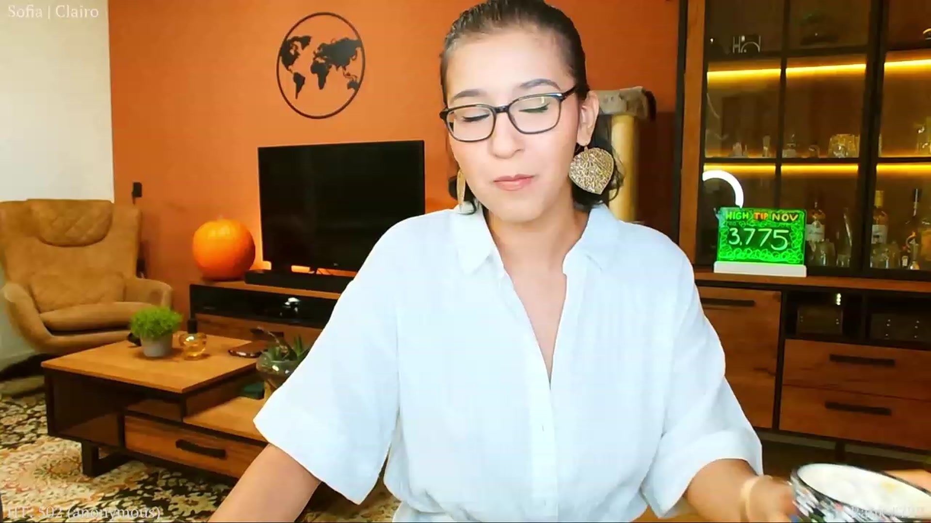 MissFine video thumbnail