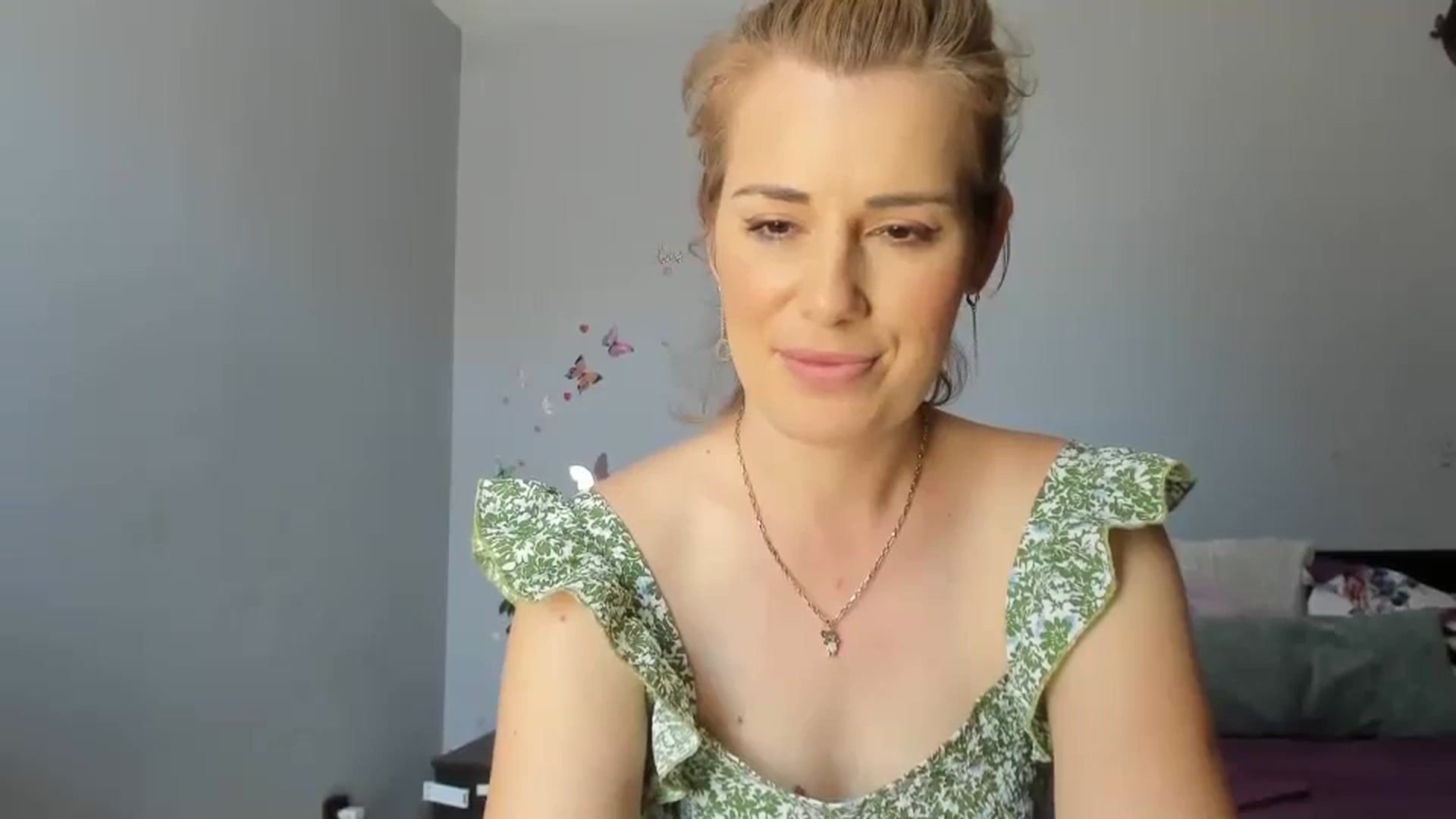 PrettyWomen31 video thumbnail