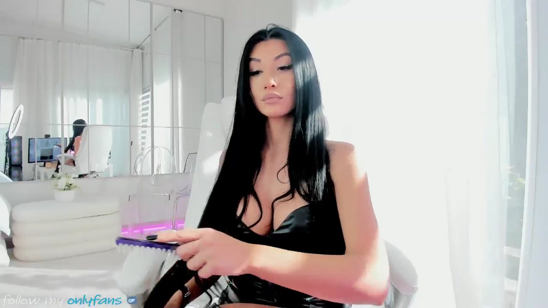 Miss_diamond_ video thumbnail