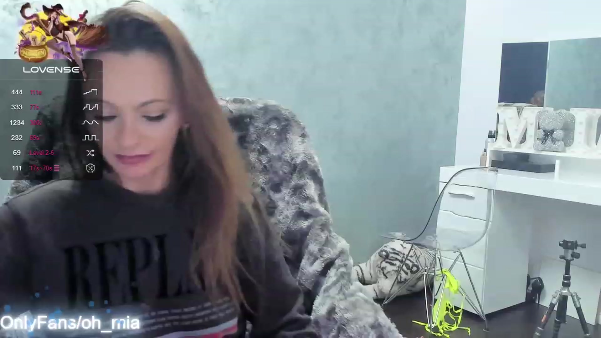 Miss_Ugly video thumbnail