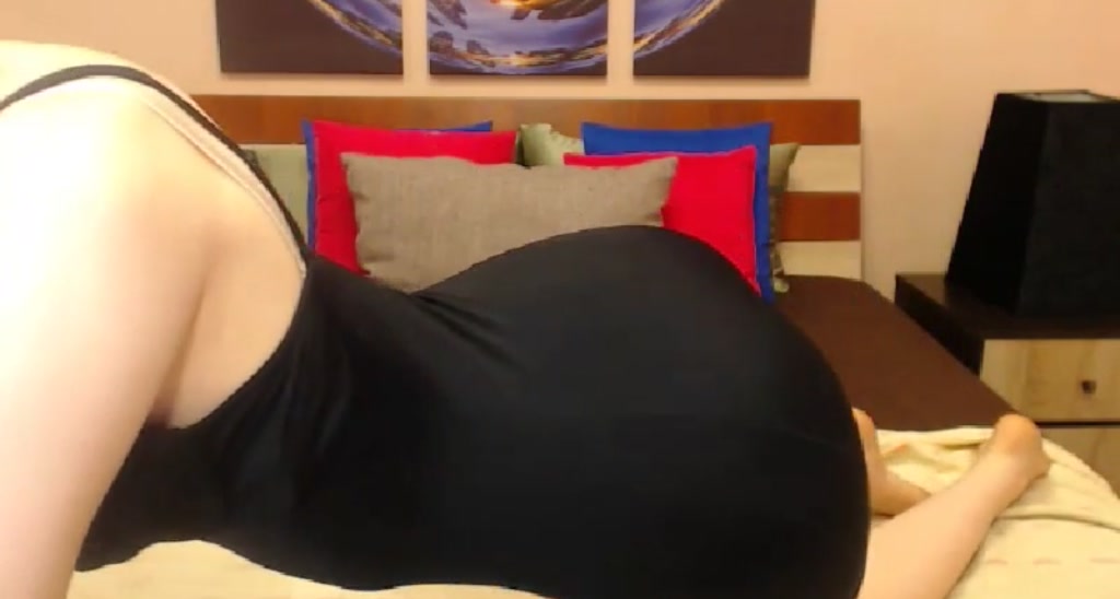 HoneySue video thumbnail