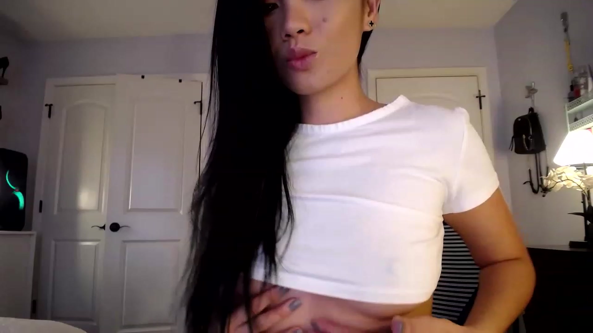 AsianLuv_4U video thumbnail