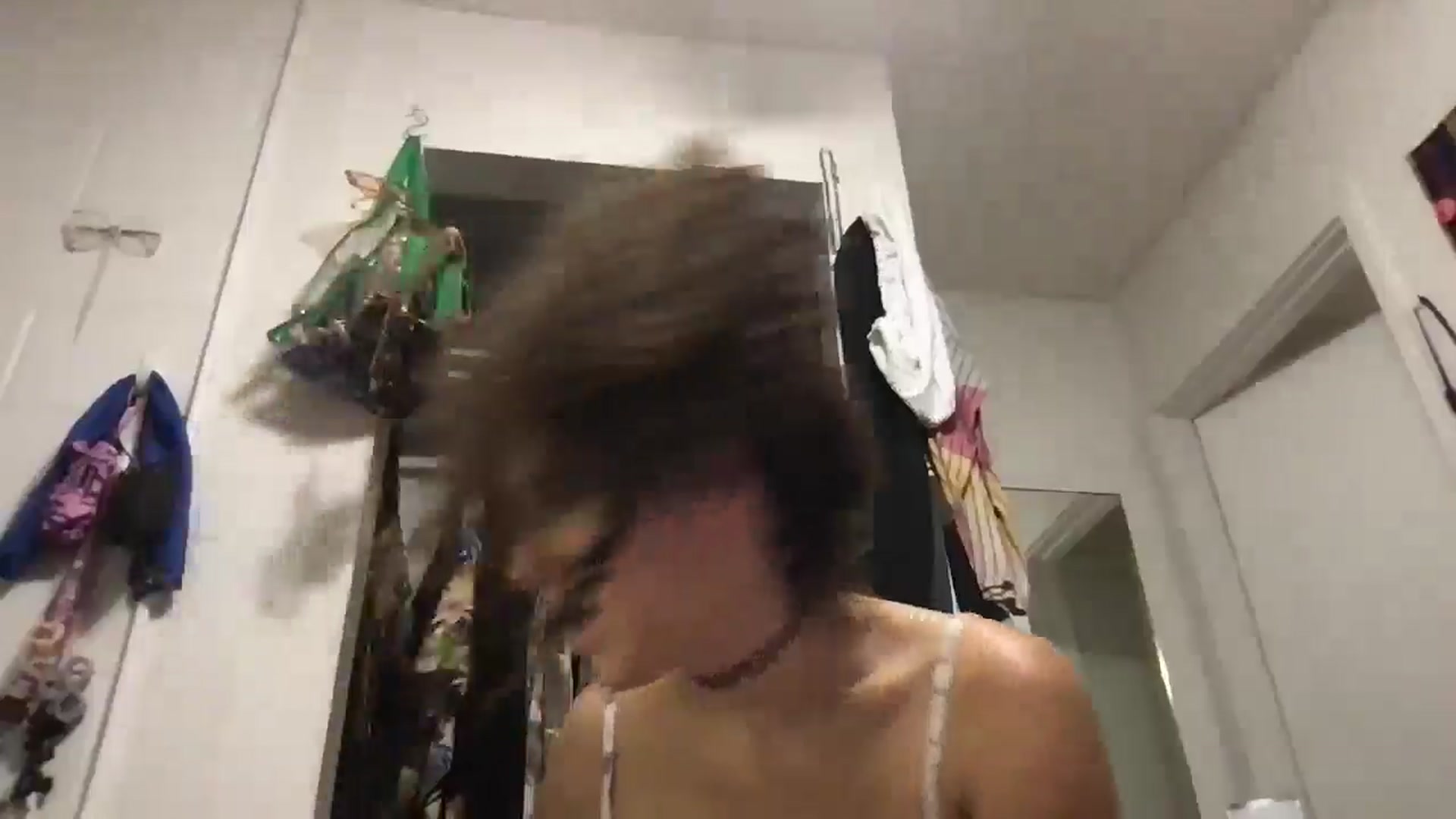 lilyypop video thumbnail