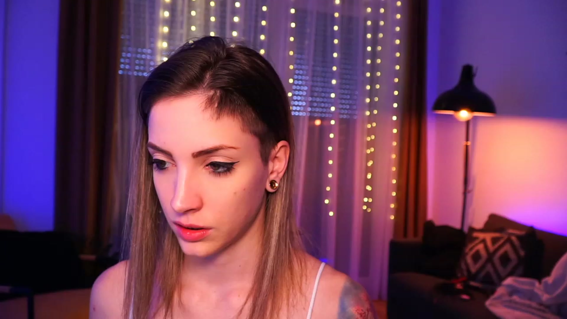 Kend_dall video thumbnail
