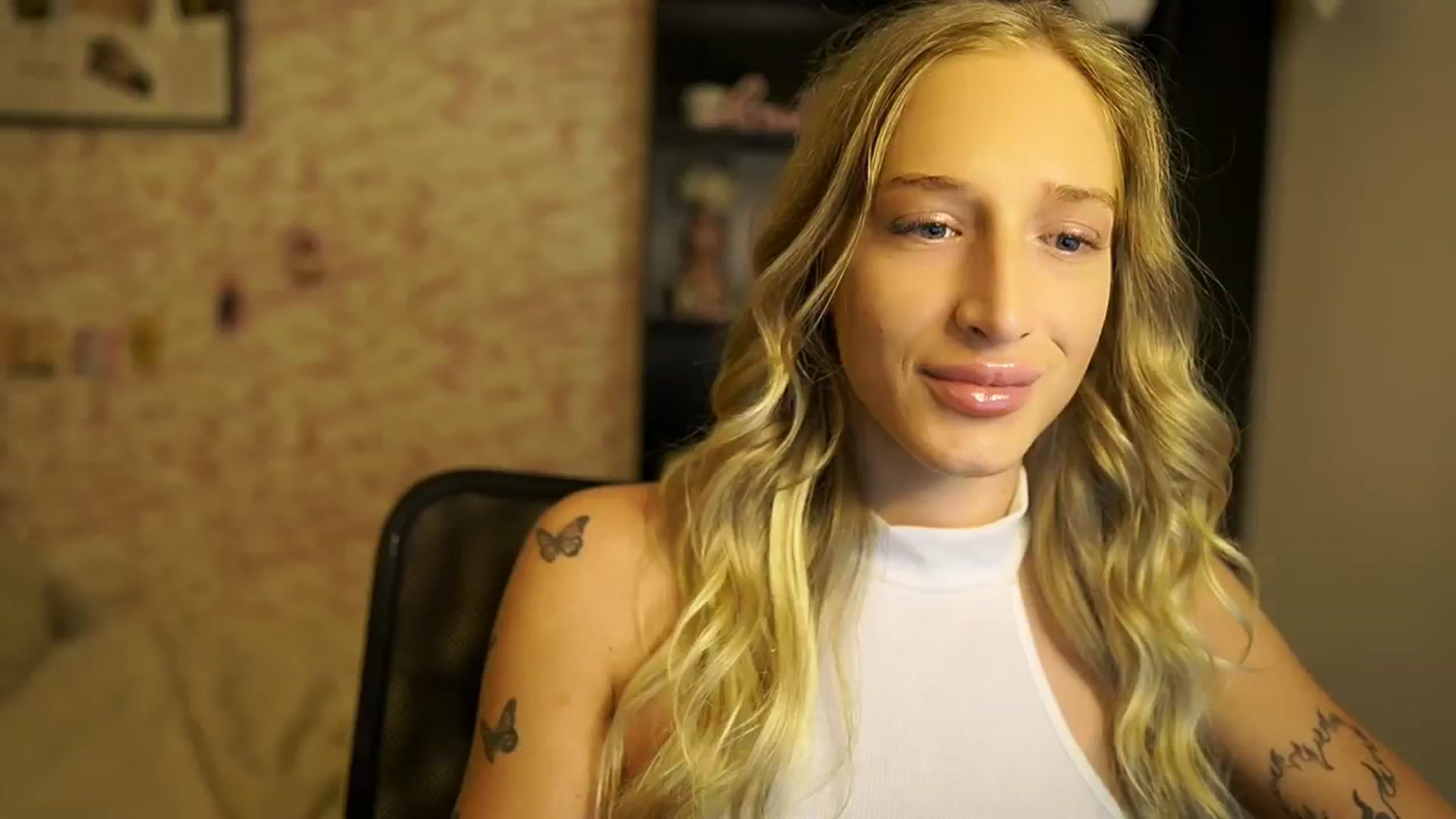 NicoletteShea video thumbnail