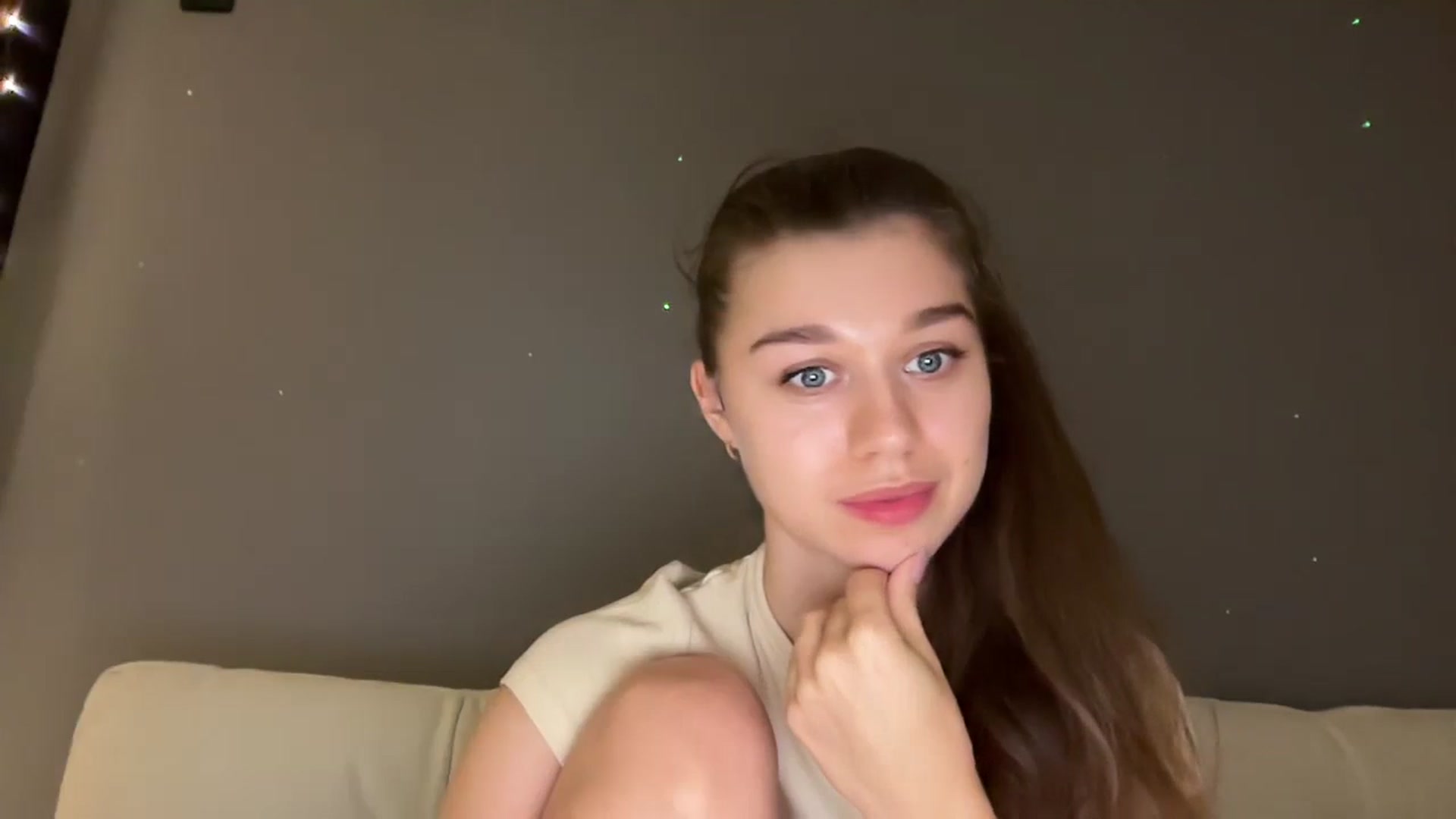 JewelReigns video thumbnail