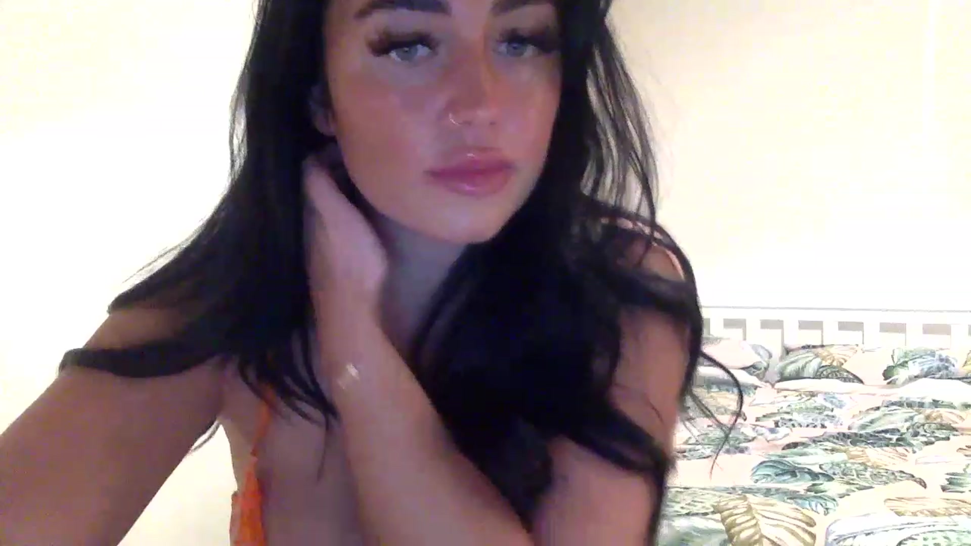 ElleBloom video thumbnail