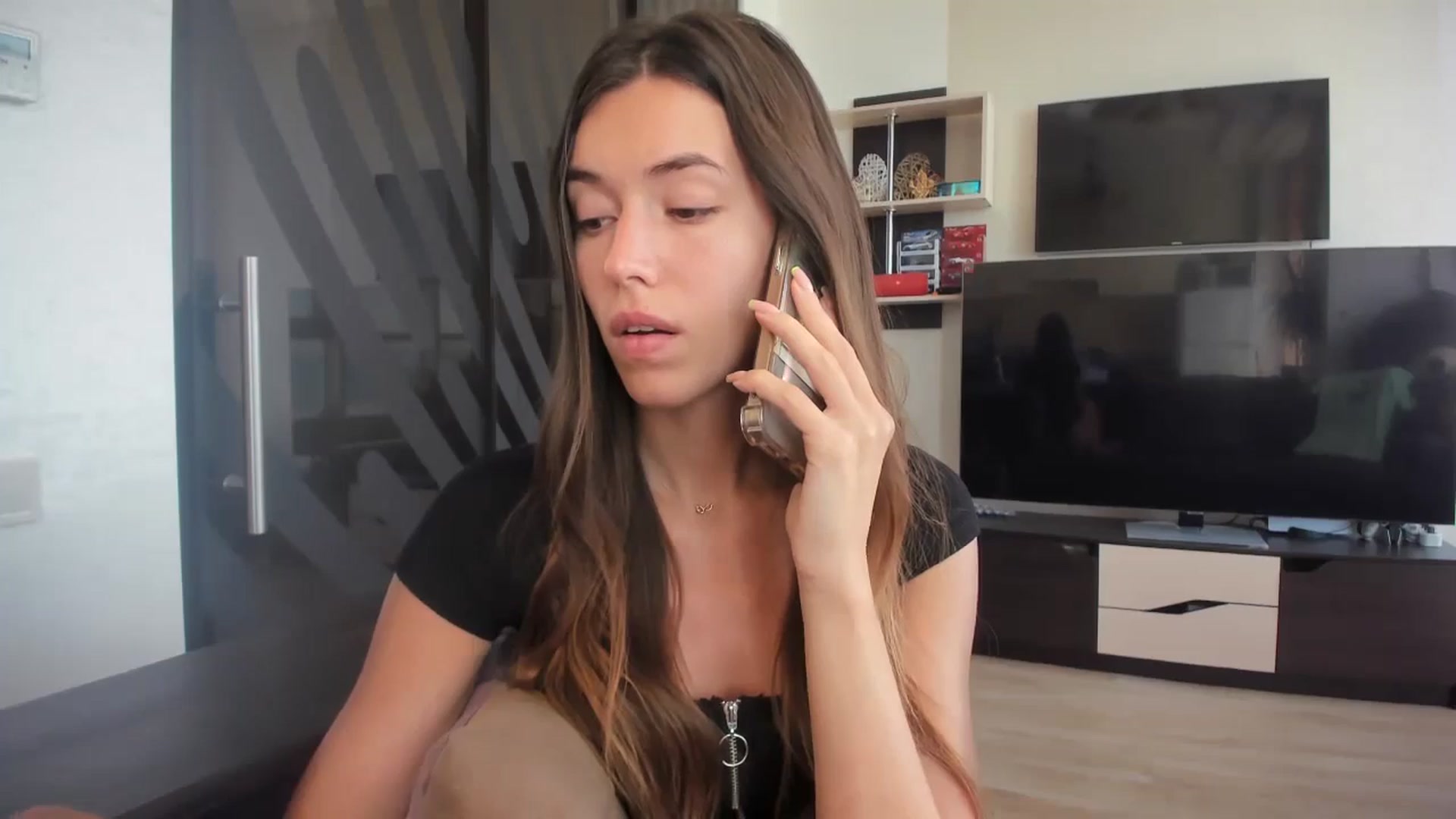 laurensaenz video thumbnail
