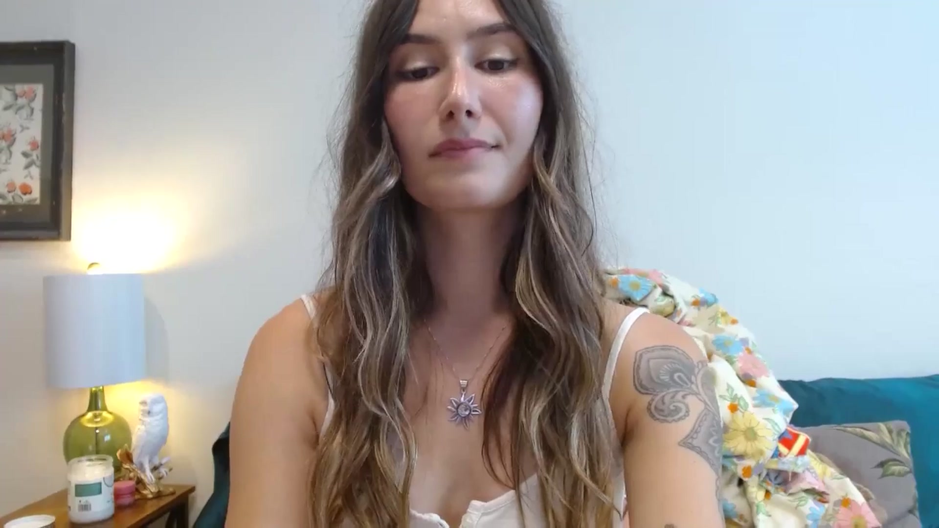 honey28 video thumbnail