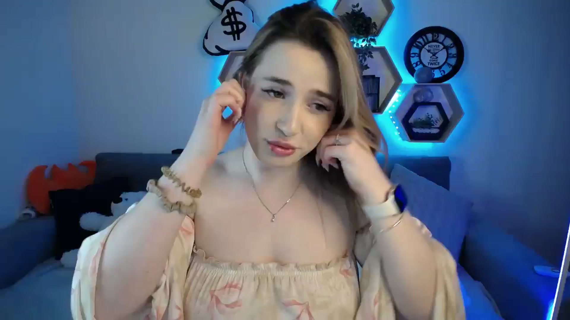 SabrinaViolet video thumbnail